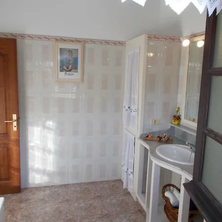Casa La Pardela Feriehus *