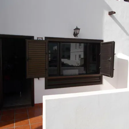 Casa La Pardela Feriehus *